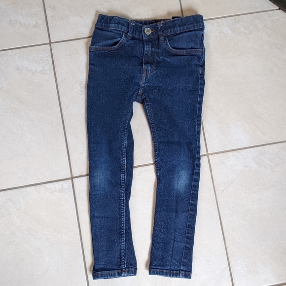 Bundle of sz 6 pants - Picture 3 of 4